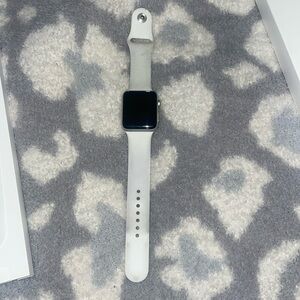Used Apple Watch Series 3